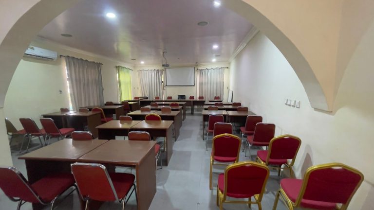 WhatsApp Image 2025-11-24 at 12.00.36 (2)