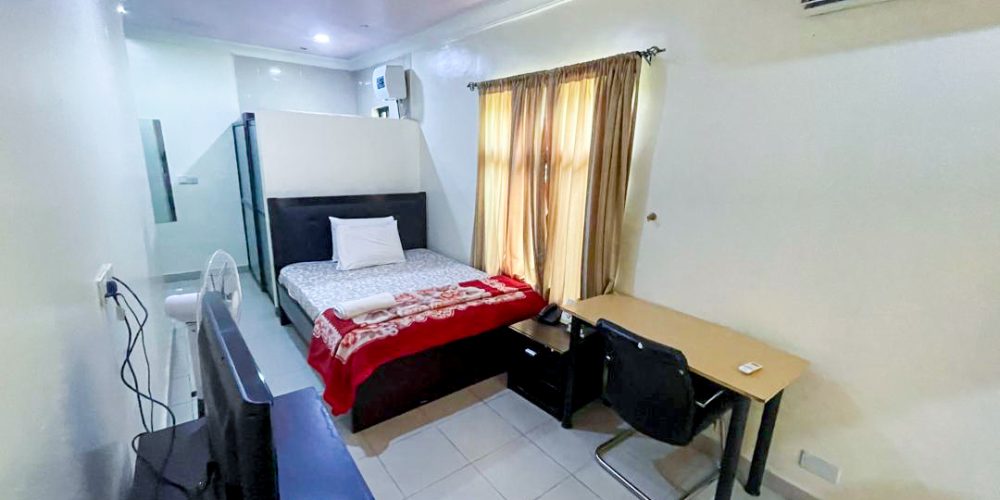 WhatsApp Image 2025-11-24 at 11.22.16 (1)