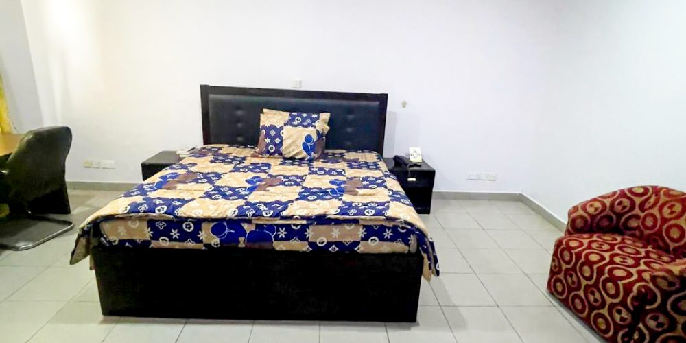 WhatsApp Image 2025-11-24 at 11.23.00 (1)